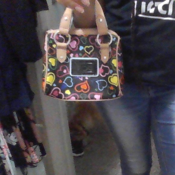 Purse - Picture 2 of 3